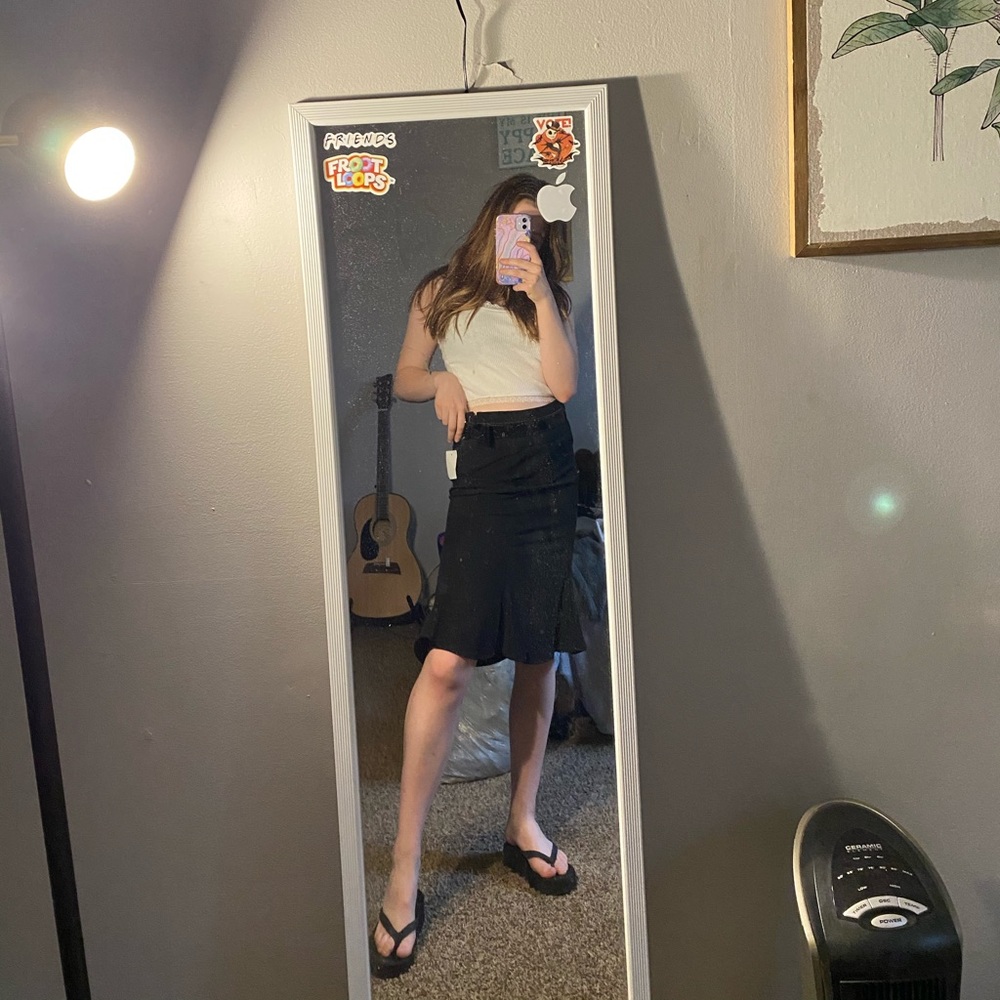 Charlotte Russe black knee skirt